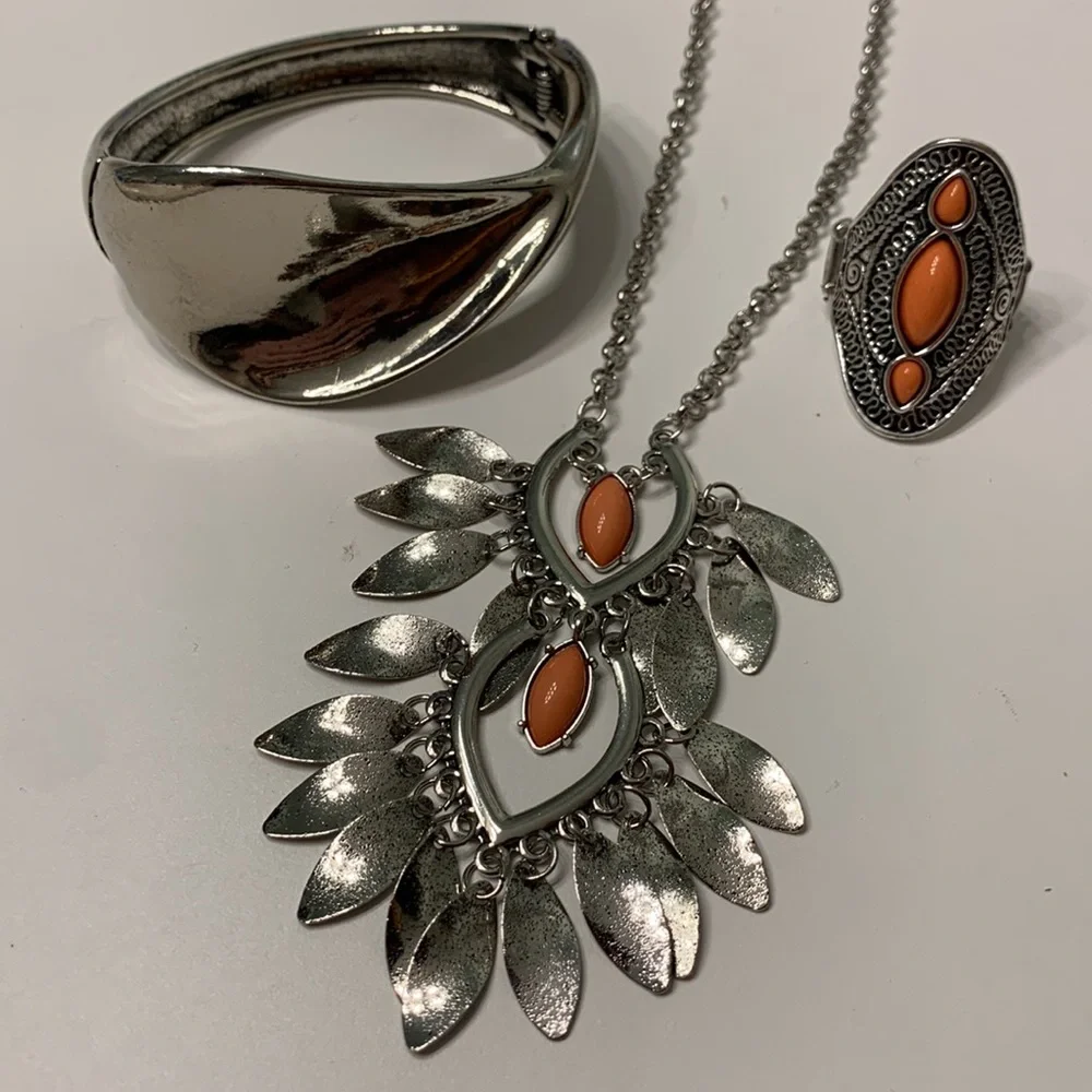 NWOT Jewelry Set - Picture 7 of 12